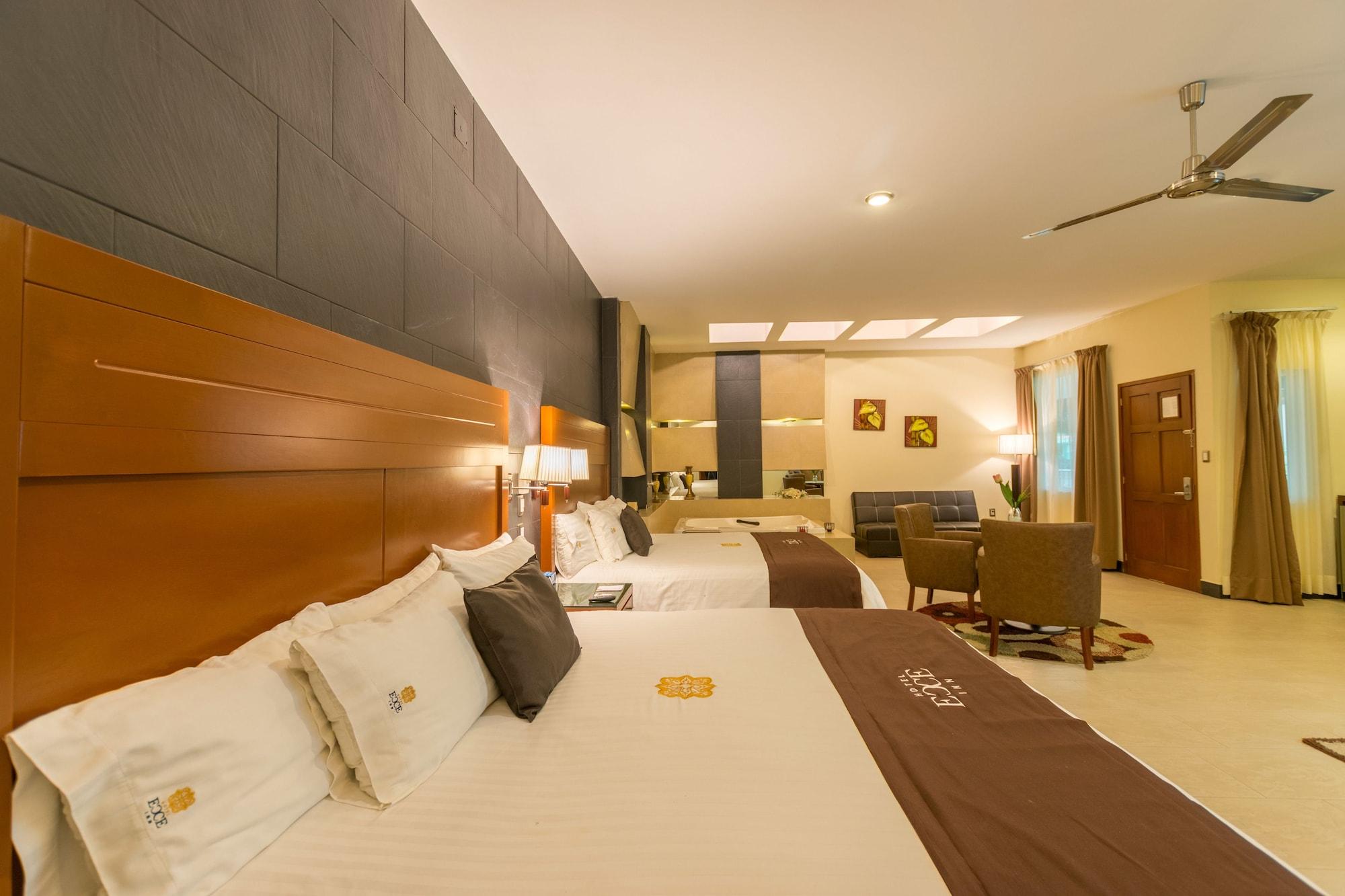 Hotel Ecce Inn & Spa Silao Exterior photo Suite