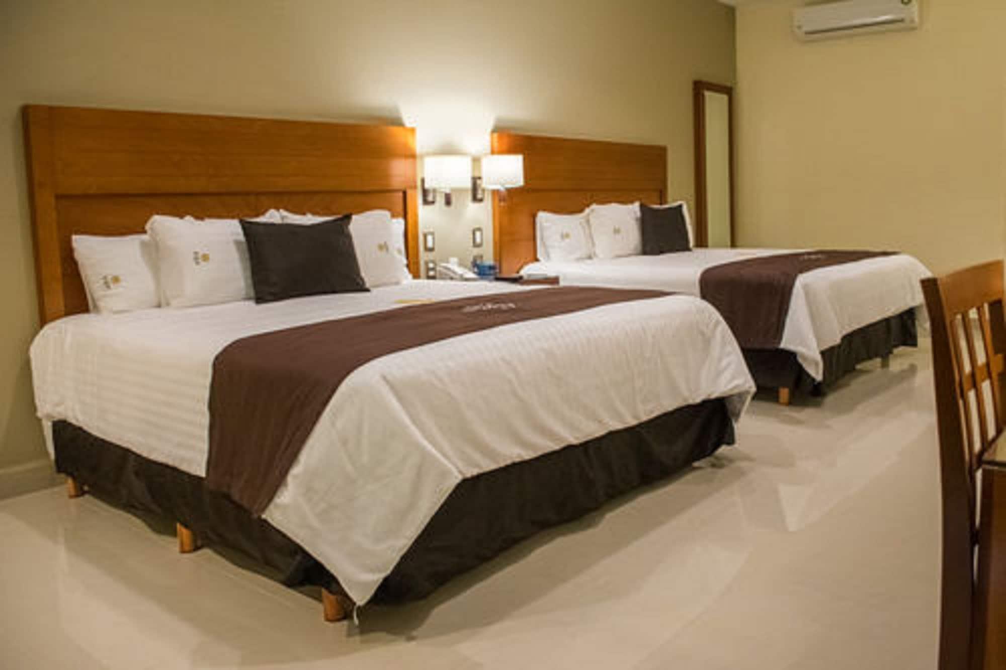 Hotel Ecce Inn & Spa Silao Exterior photo