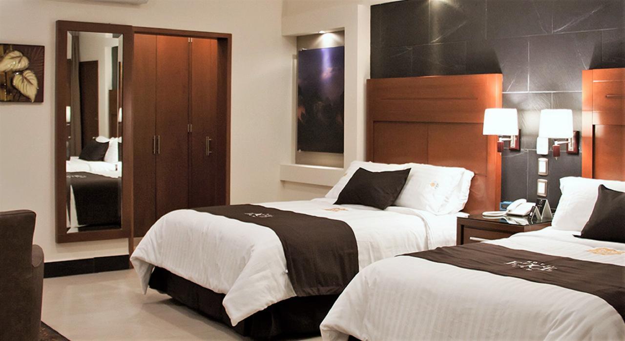 Hotel Ecce Inn & Spa Silao Exterior photo A room at the hotel