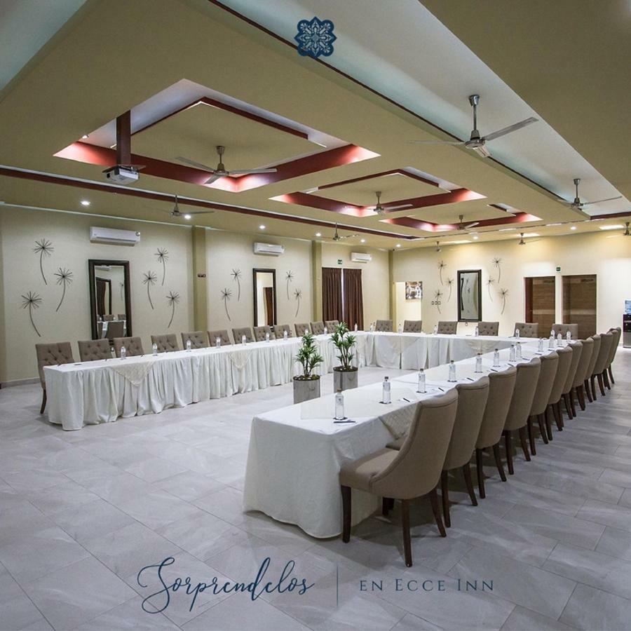 Hotel Ecce Inn & Spa Silao Exterior photo The meeting room